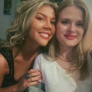 Meet your Posher, Julia